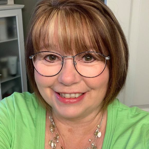 lauriewalker60